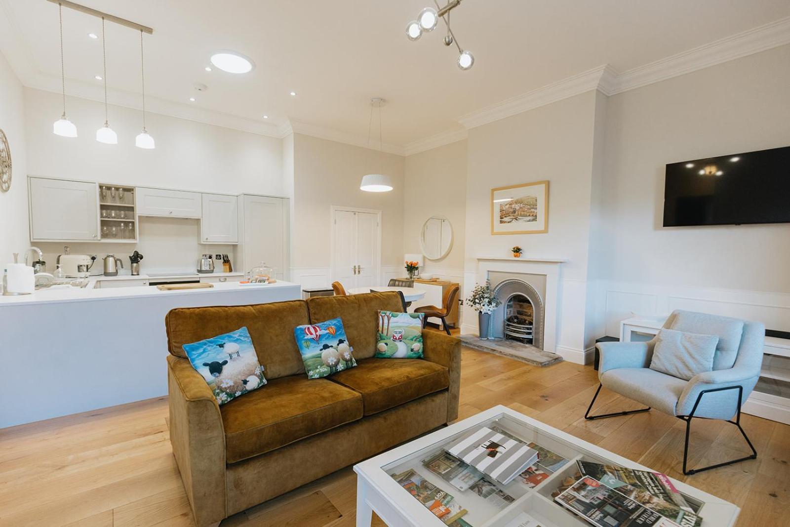 Wensleydale, Old School Rooms - Ground Floor Luxury Apartment In Richmond, North Yorkshire Richmond  Exteriör bild